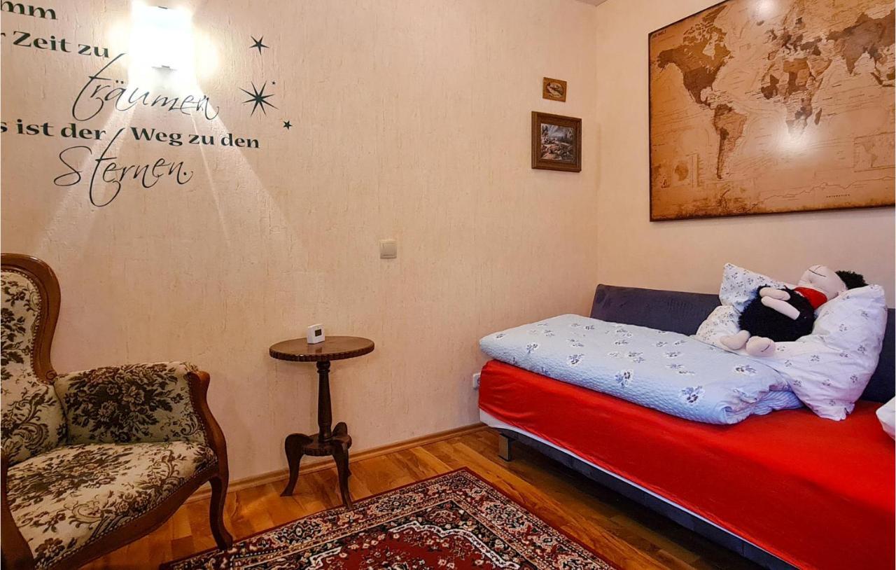 2 Bedroom Cozy Apartment In Suhl Luaran gambar