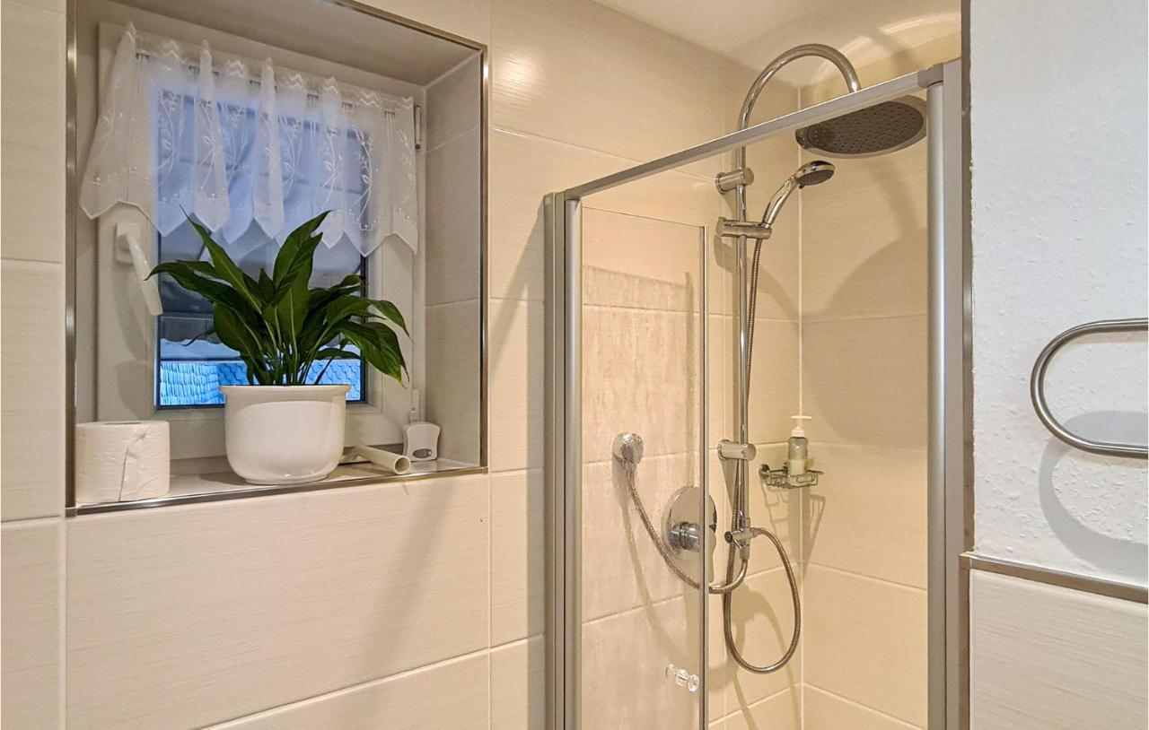 2 Bedroom Cozy Apartment In Suhl Luaran gambar